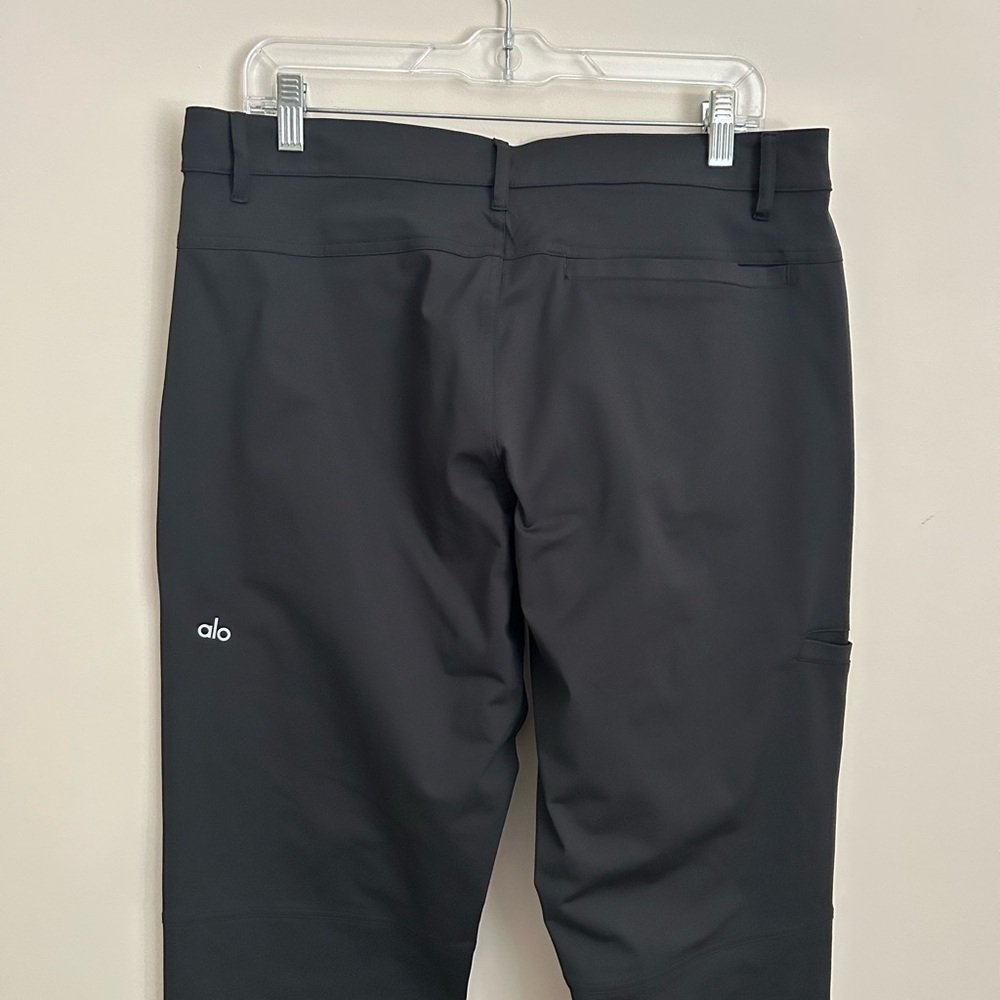 Alo yoga Block Pant in Black Size 34 Long - Picture 5 of 9